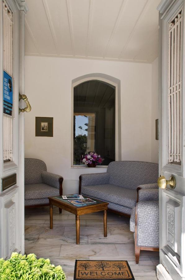 Hotel Omiros Ermoupoli Luaran gambar