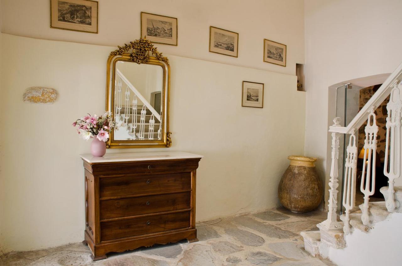Hotel Omiros Ermoupoli Luaran gambar