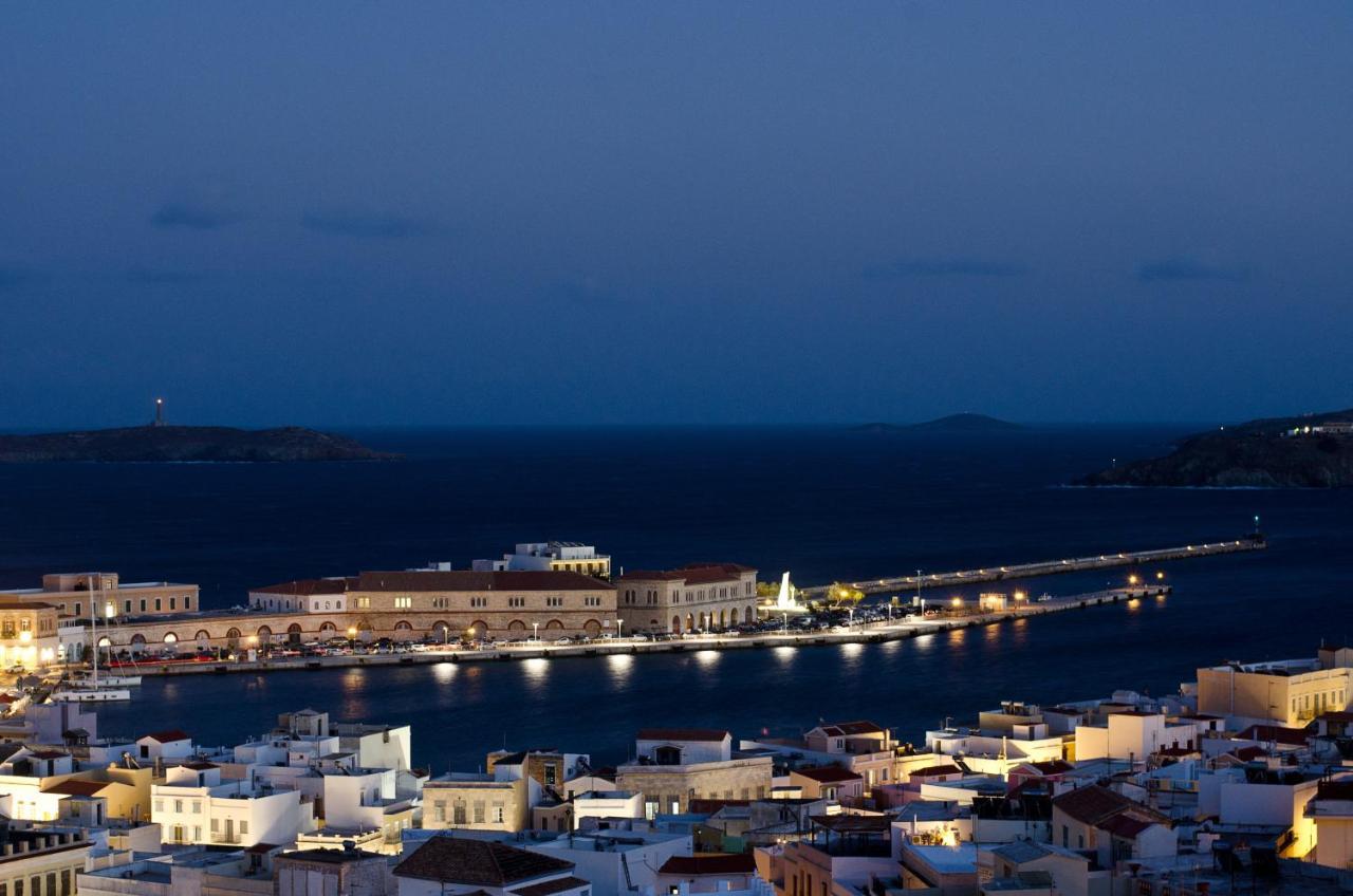 Hotel Omiros Ermoupoli Luaran gambar