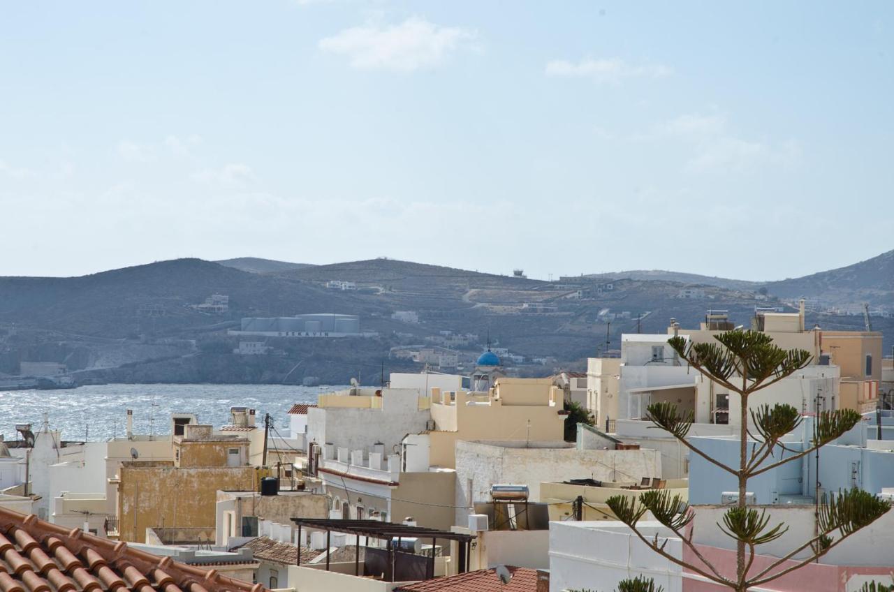 Hotel Omiros Ermoupoli Luaran gambar