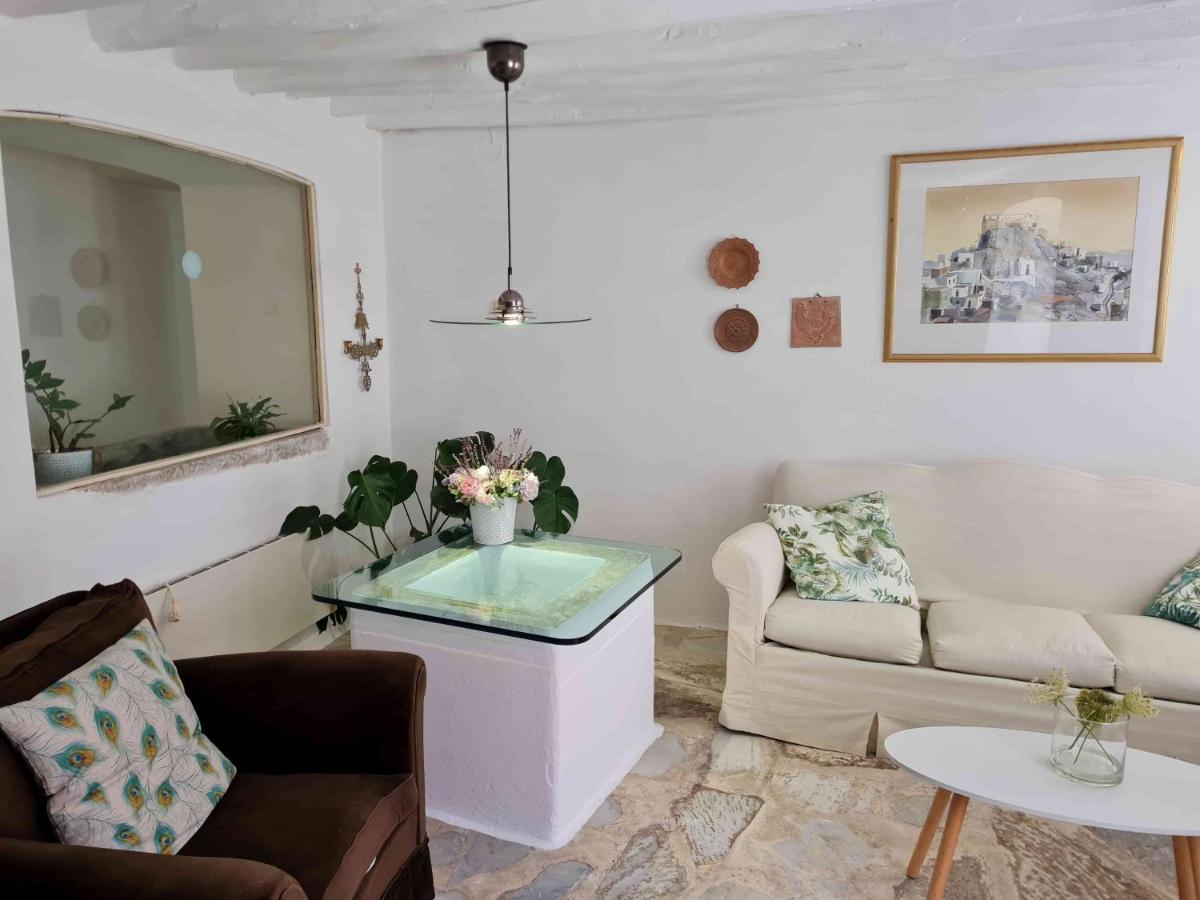 Hotel Omiros Ermoupoli Luaran gambar