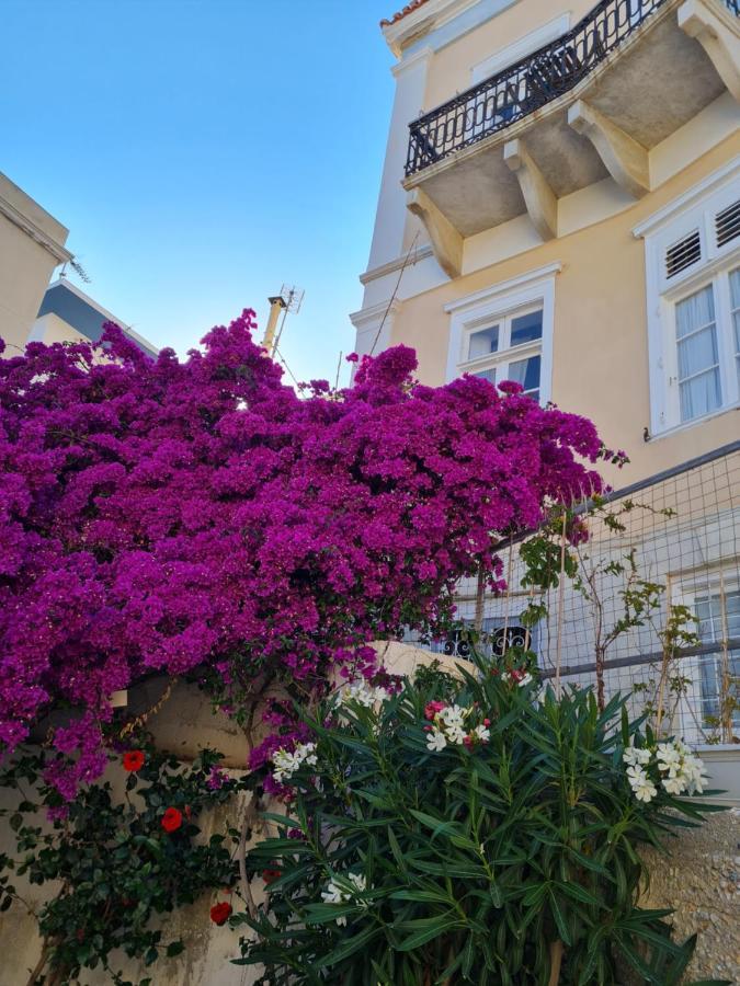Hotel Omiros Ermoupoli Luaran gambar