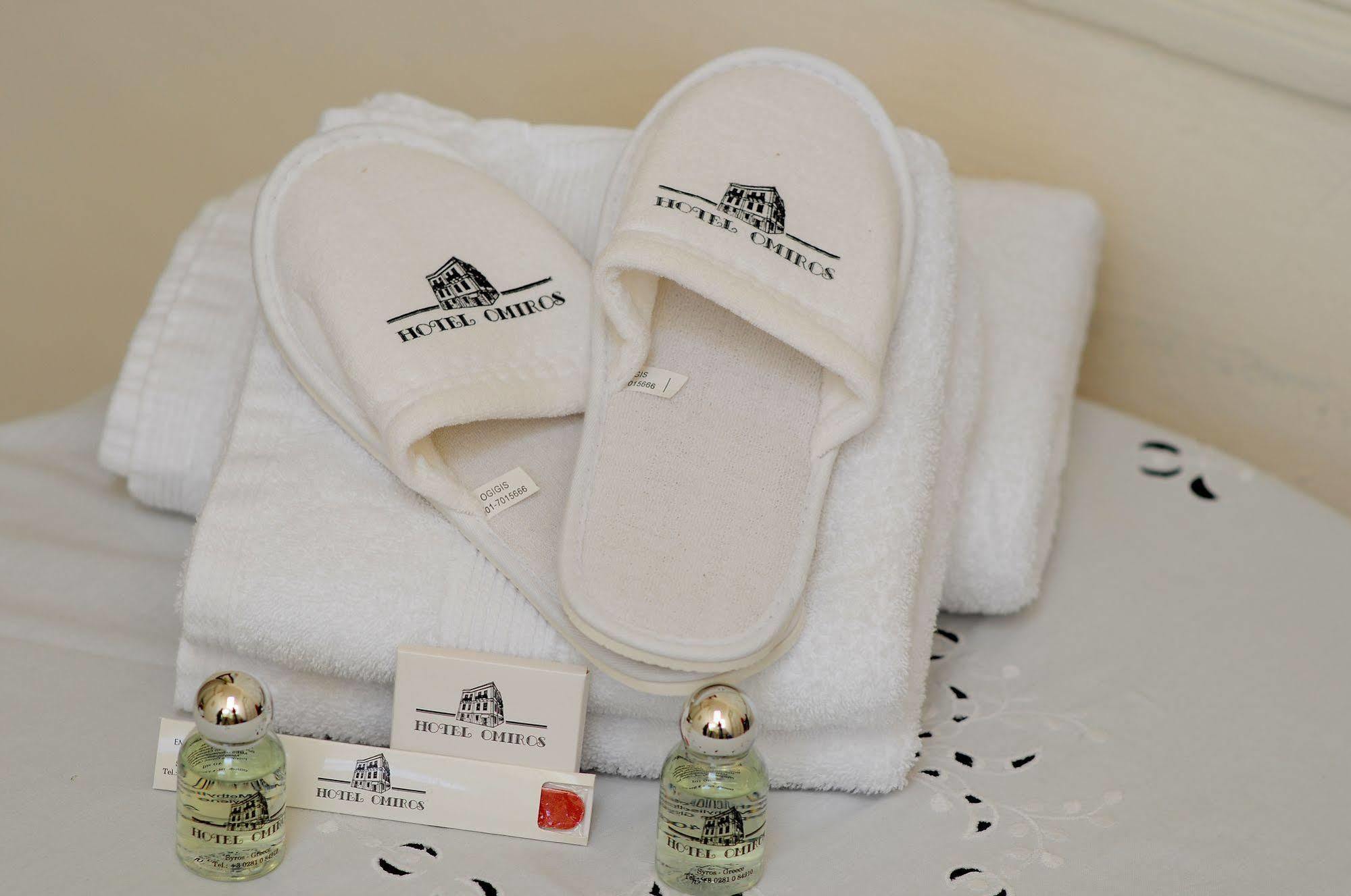Hotel Omiros Ermoupoli Luaran gambar