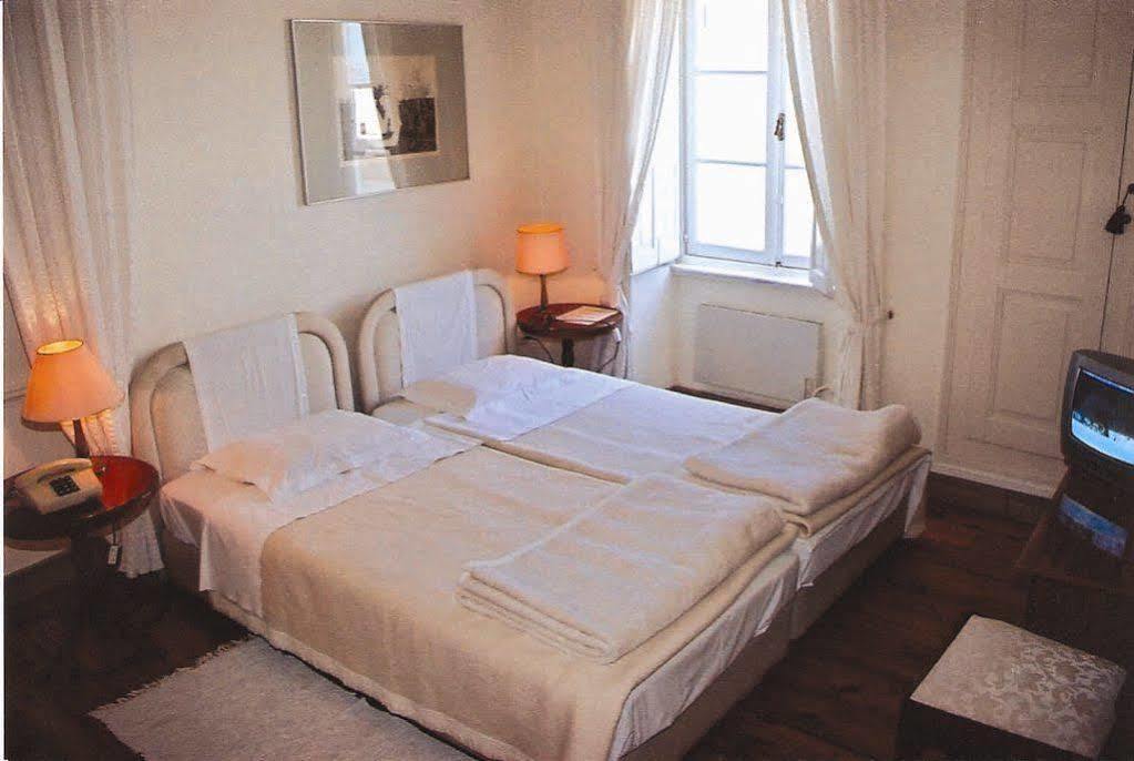 Hotel Omiros Ermoupoli Luaran gambar