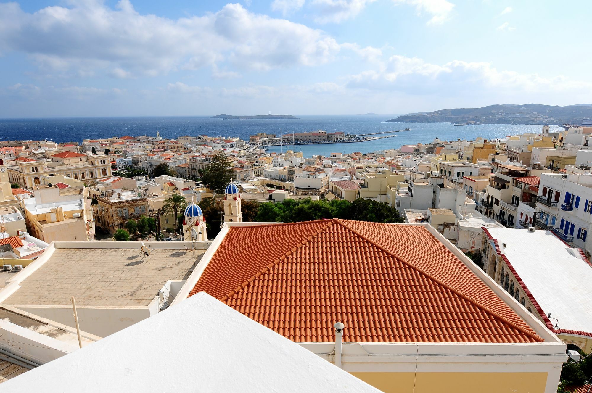 Hotel Omiros Ermoupoli Luaran gambar