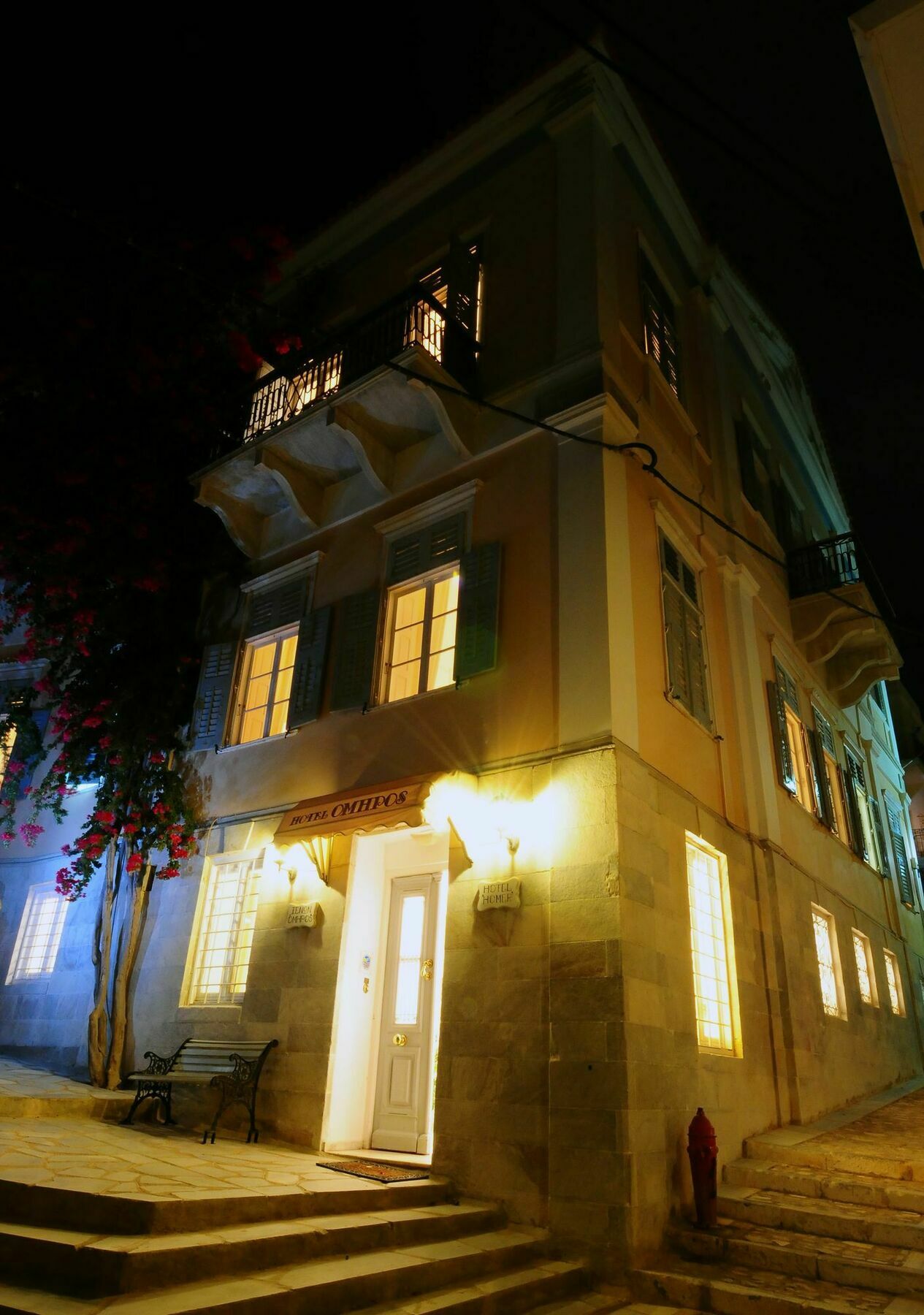 Hotel Omiros Ermoupoli Luaran gambar